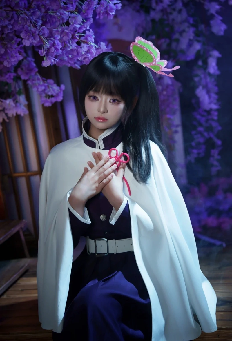 Ảnh cosplay anime Kanao với trang phục chuẩn nhân vật