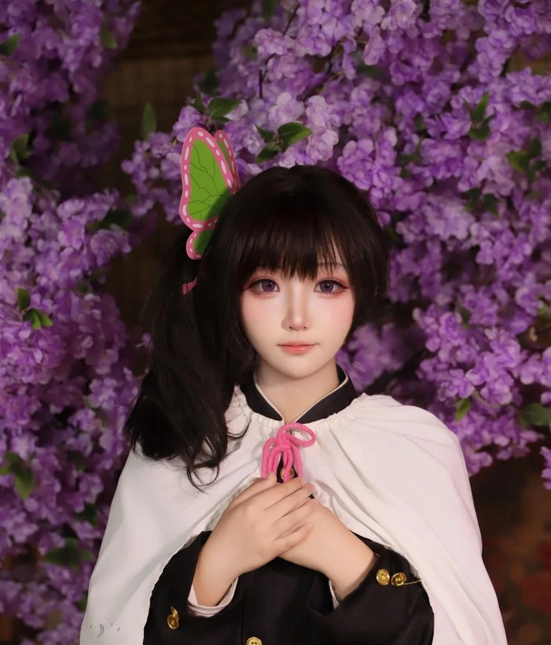 Cánh bướm đặc trưng của Cosplay Kanao anime