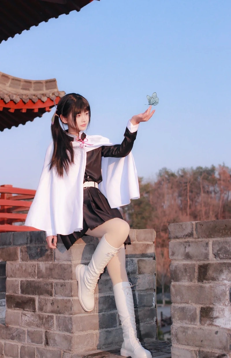 Cosplayer Kanao trong tạo hình nữ kiếm sĩ nổi bật
