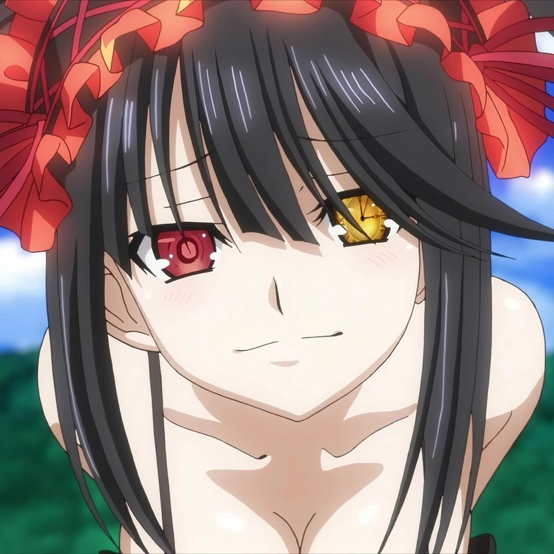 Hình ảnh anime Kurumi đứng giữa không gian đầy bánh răng đồng hồ