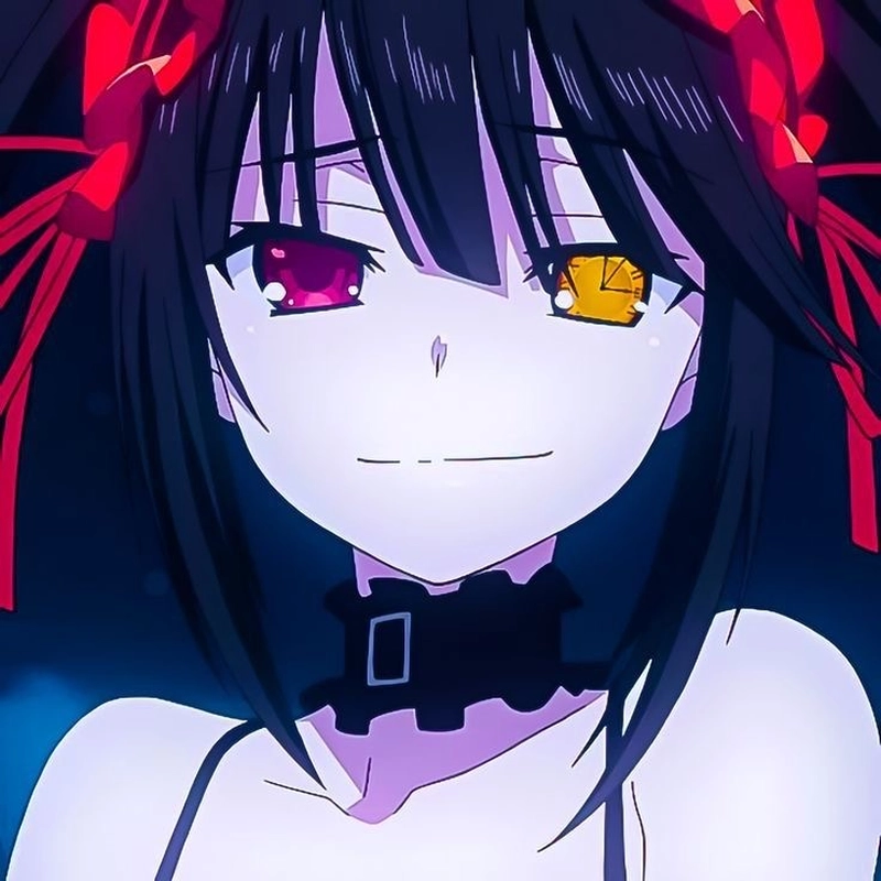Hình ảnh anime Kurumi với ánh mắt một đỏ một vàng nổi bật