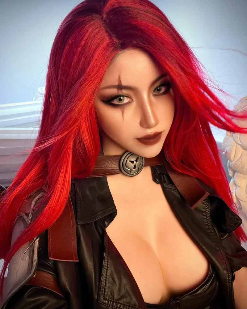 Hình ảnh nữ cosplayer Ain Nguyen phong cách game anime nổi bật