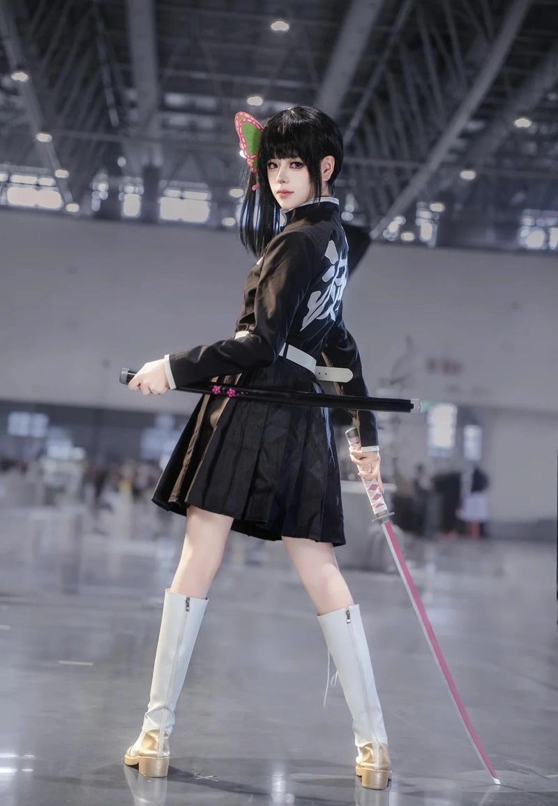 Kimetsu no Yaiba cùng tạo hình Cosplay Kanao đẹp mắt