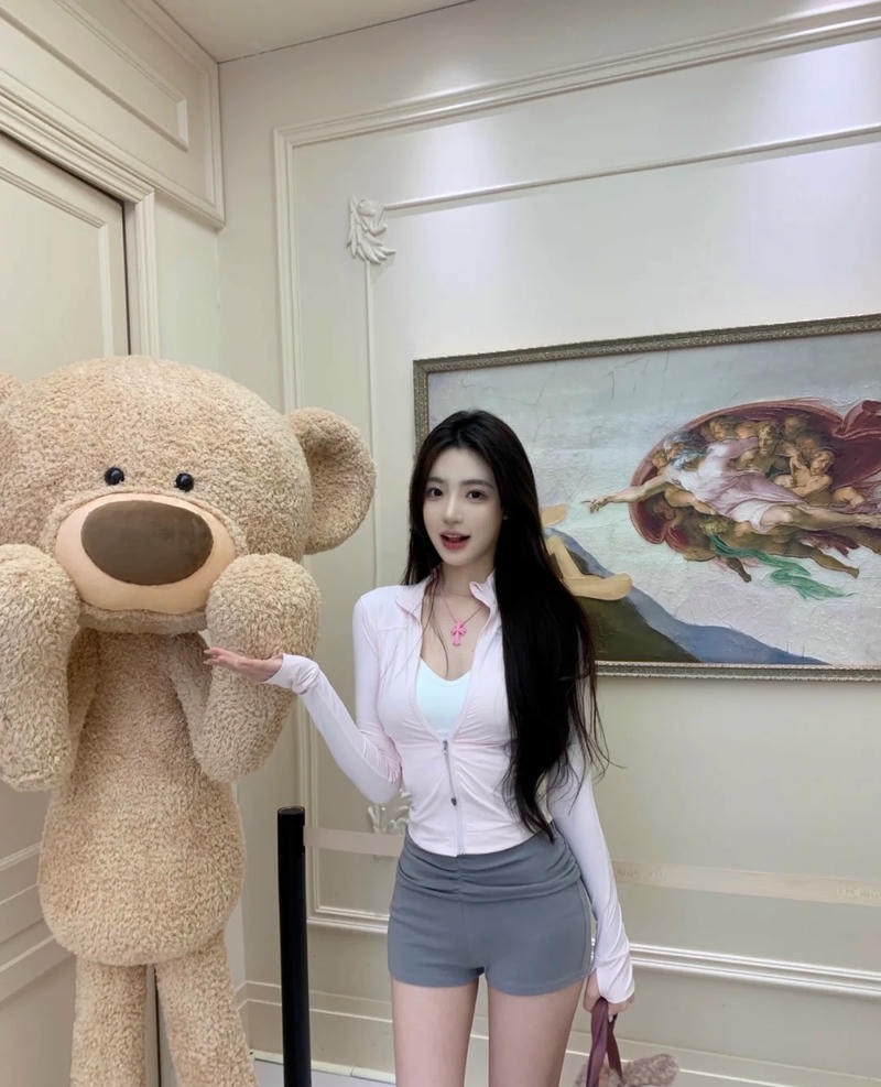 Nụ cười rạng rỡ mang nét gái xinh douyin