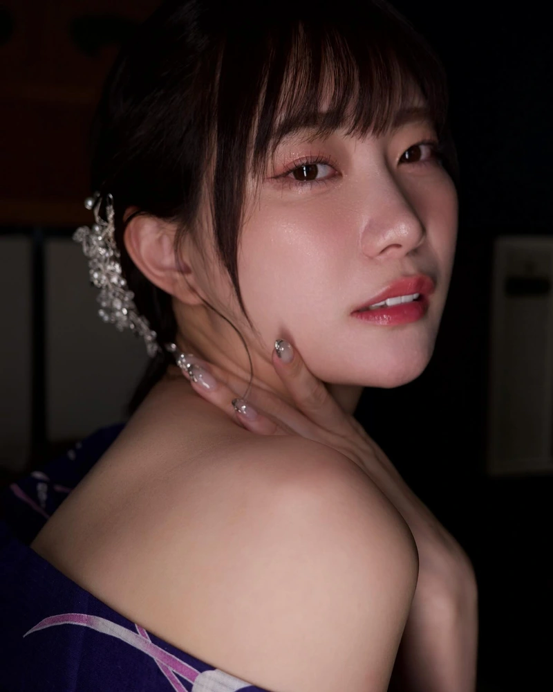 Ảnh Akari Mitani bikini sexy phong cách gravure Nhật Bản nổi bật