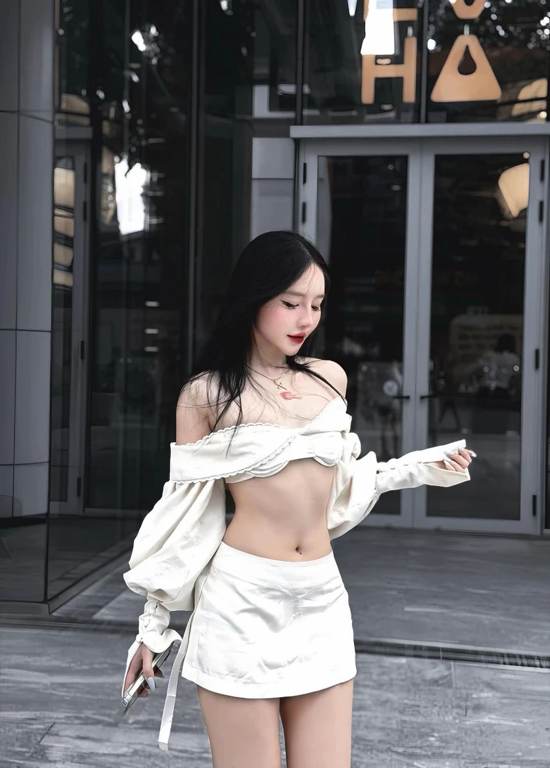 Ảnh Tiffany Thư Gymer Tiktok dâm đãng thanh thoát