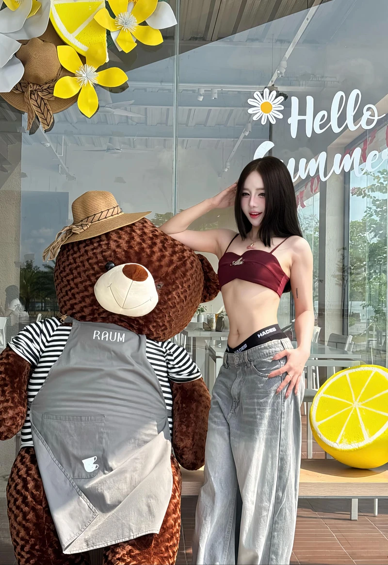 Ảnh Tiffany Thư Gymer Tiktok nóng bỏng kích dục