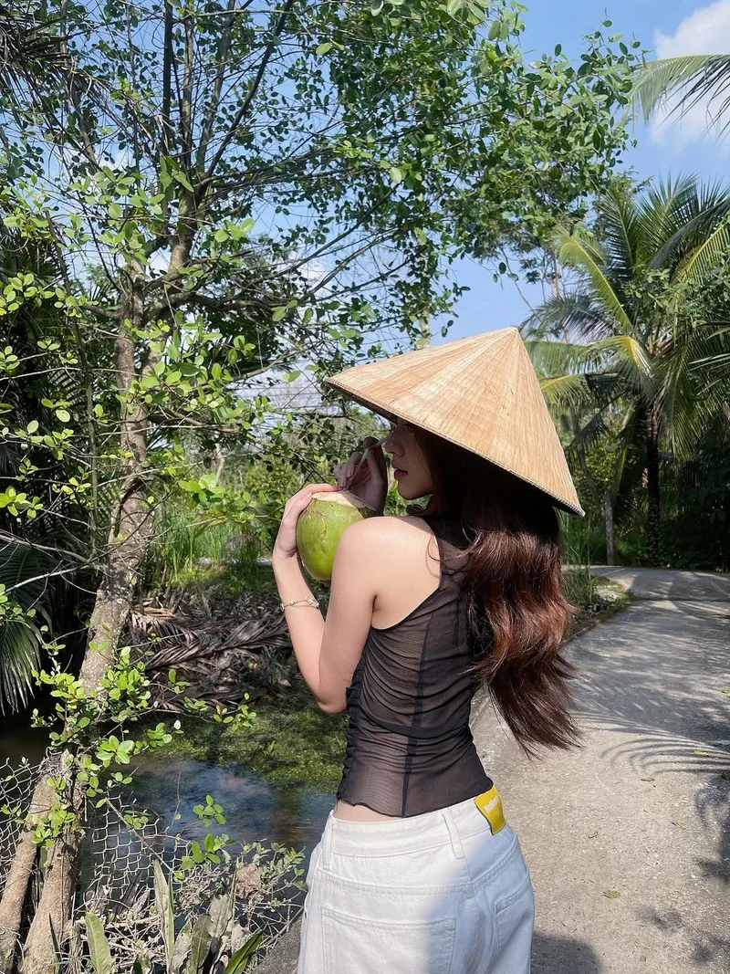 Ảnh gái xinh đời thường với nét đẹp tự nhiên