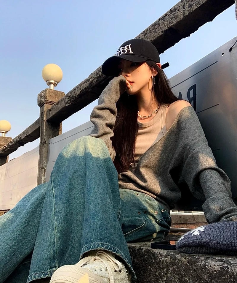 Hình ảnh bad girl vibe cool mạnh với phong cách cá tính