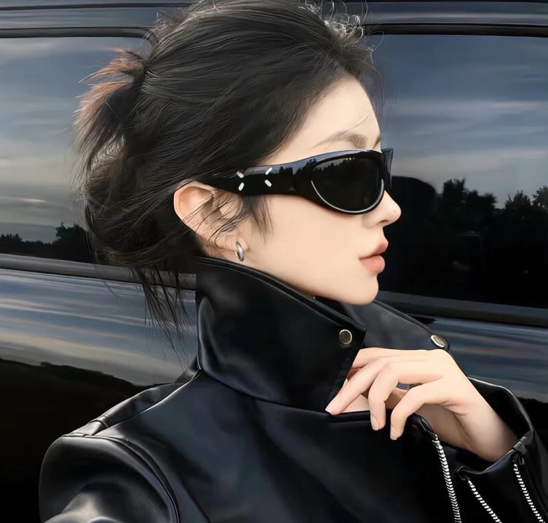 Vibe cool thể hiện phong cách bad girl