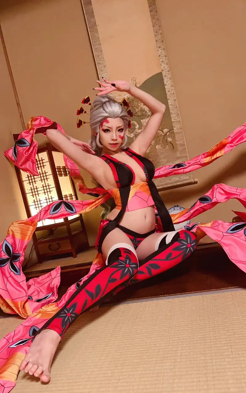 ảnh cosplay daki anime với phong cách đầy ấn tượng