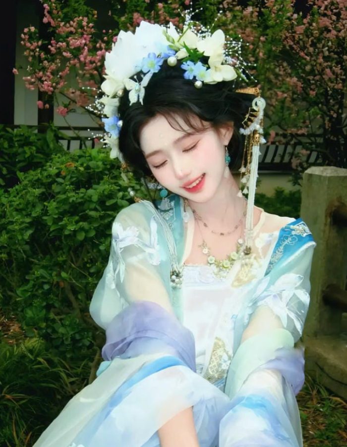 ảnh gái xinh cổ trang vẻ đẹp truyền thống