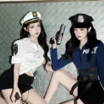 cosplay cảnh sát đẹp với thần thái cuốn hút