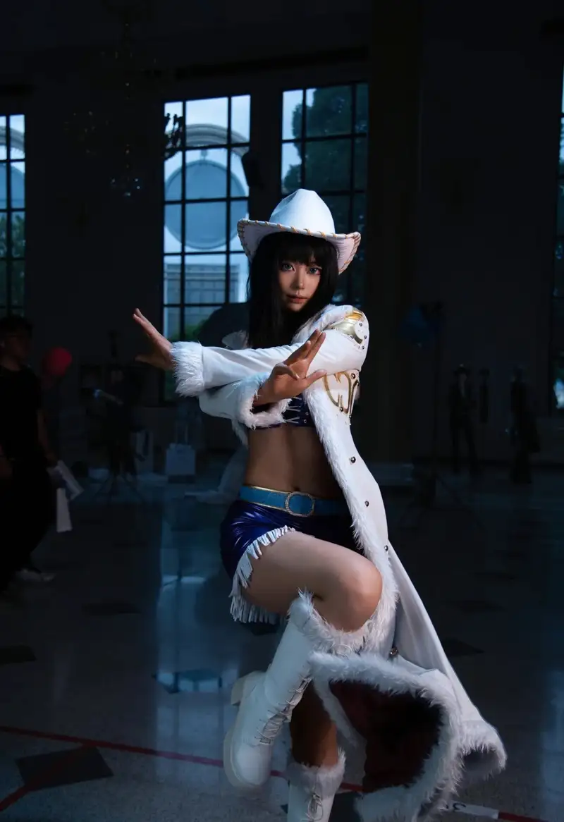 cosplay nico robin ảnh full HD