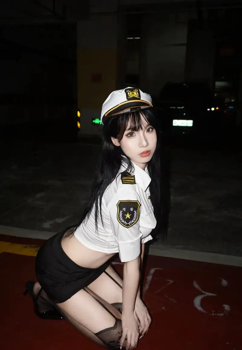 hình ảnh đẹp về cosplay cảnh sát
