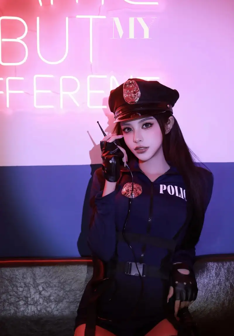 hình nền cosplay cảnh sát chất lượng cao