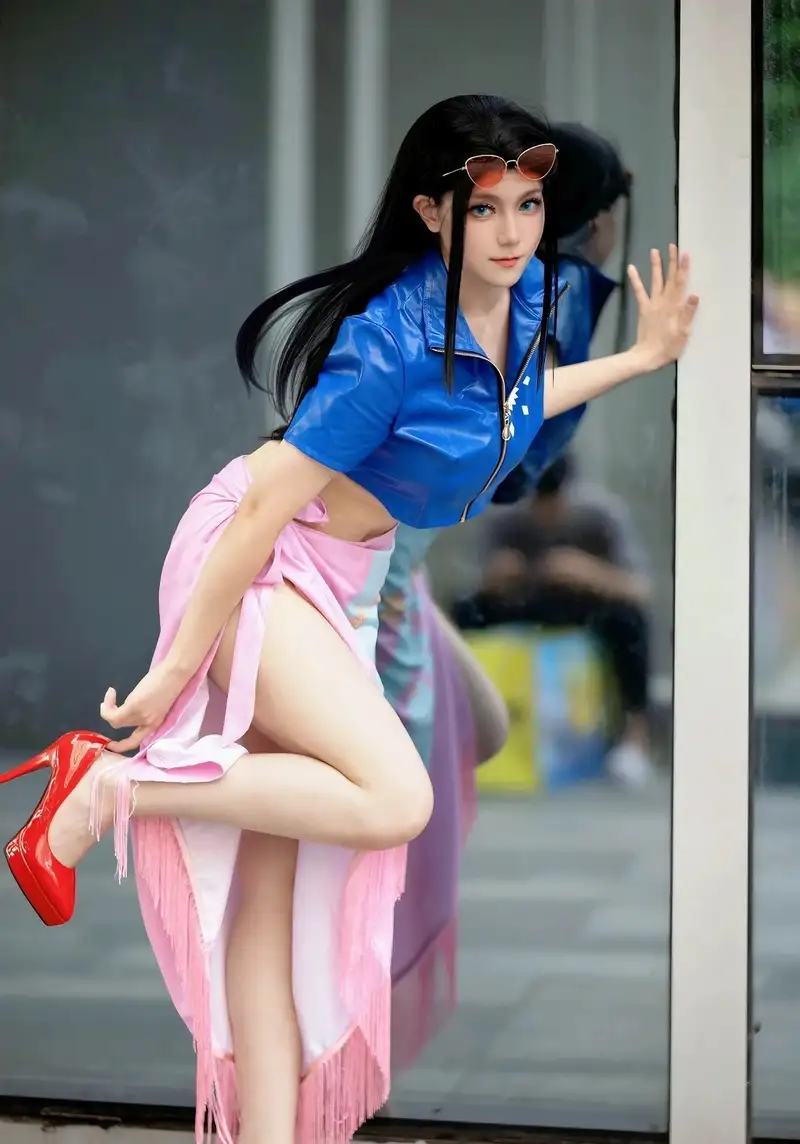 ngắm ảnh nico robin cosplay mới nhất