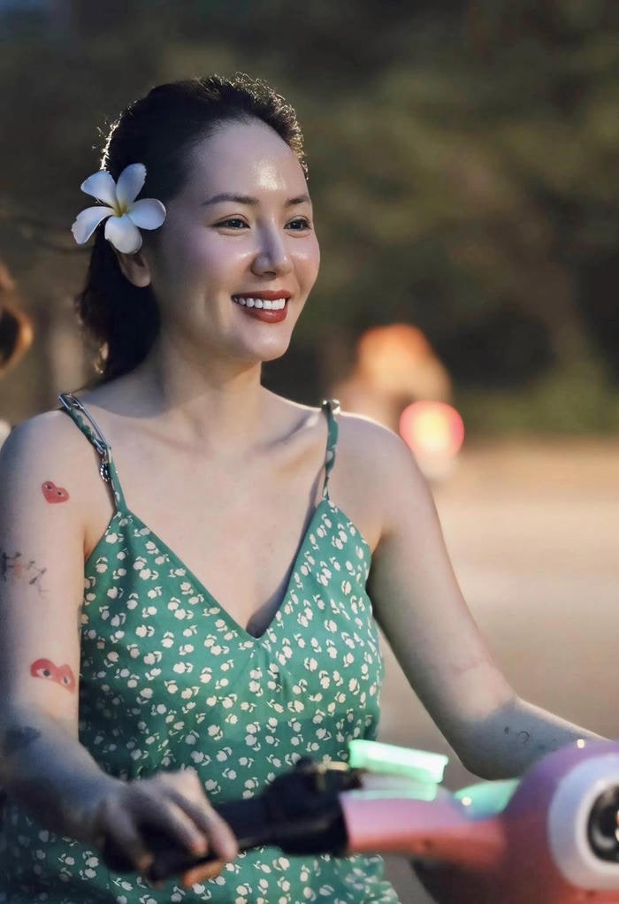 phương linh bikini phong thái quyến rũ