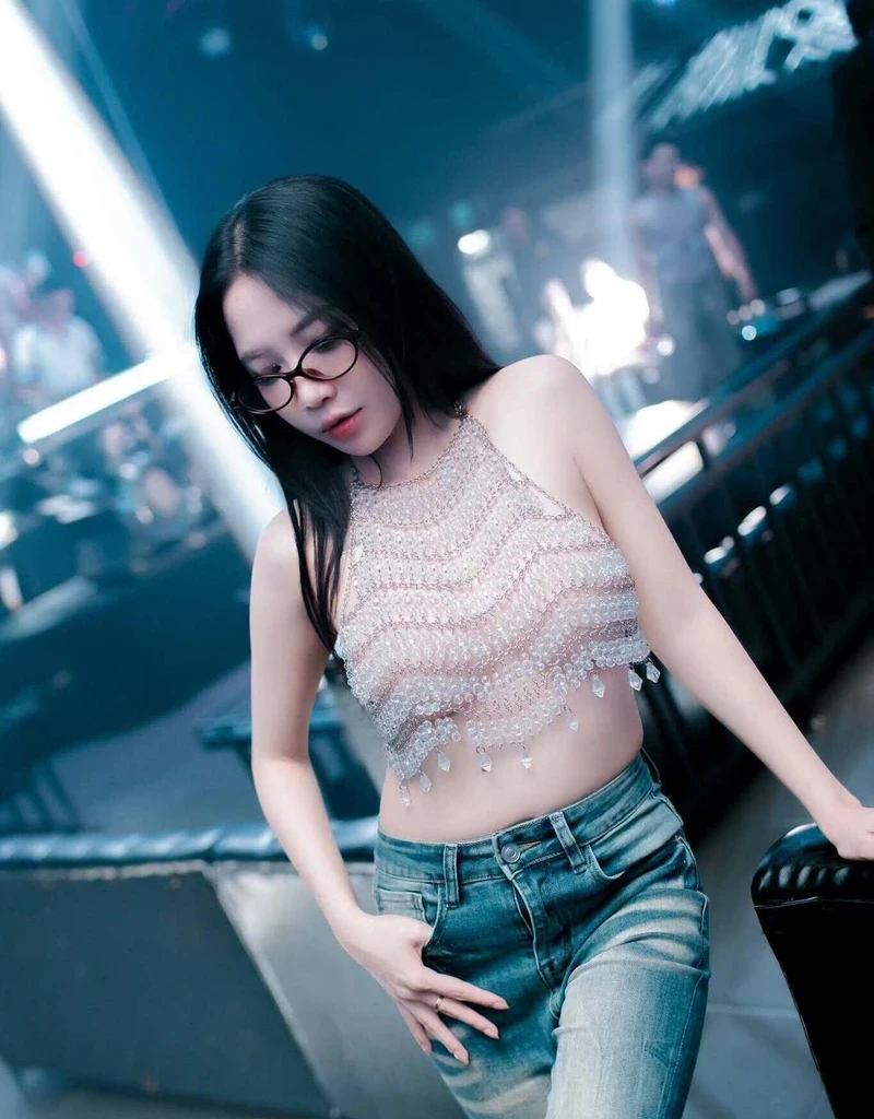 Hình gái xinh đi bar quyến rũ rạng ngời