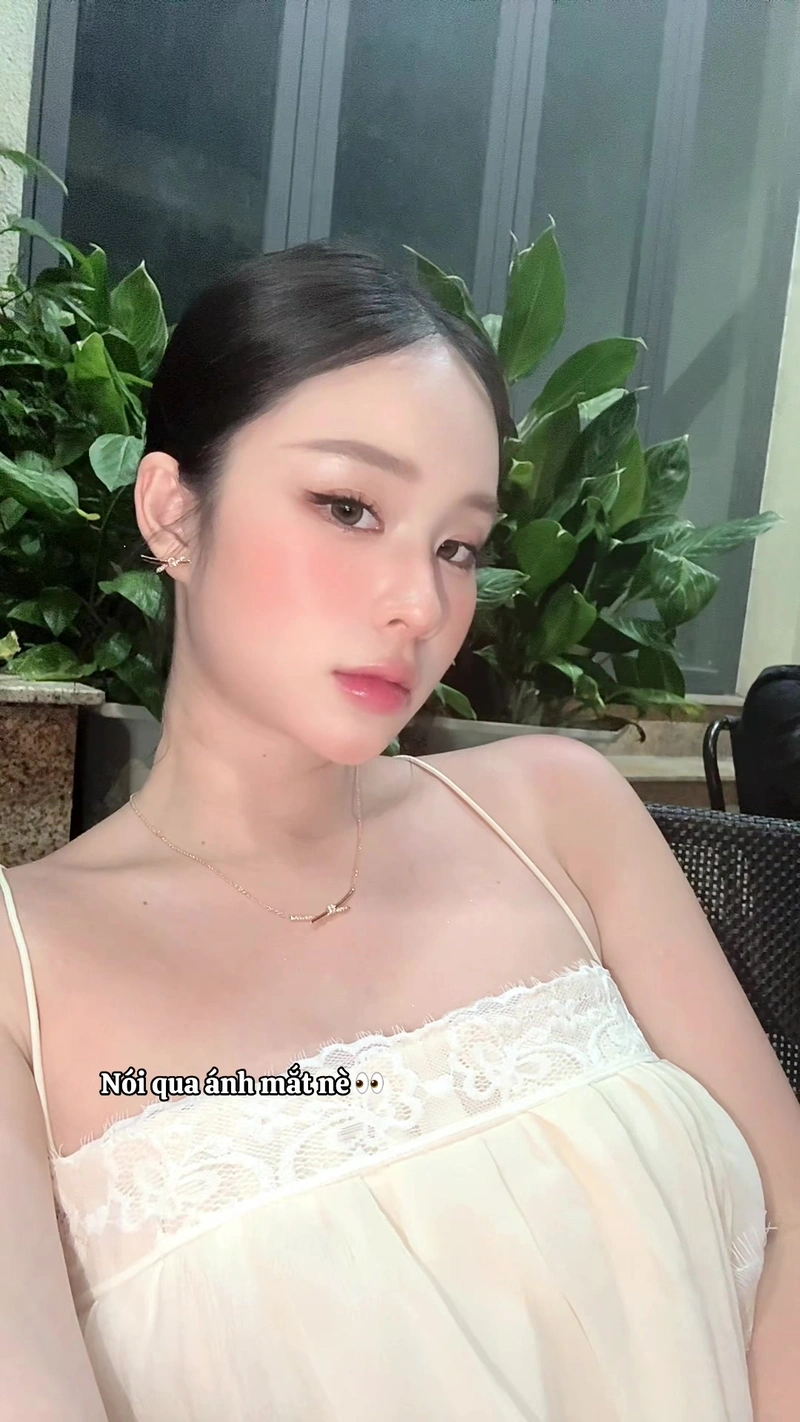 Ảnh Thuhuongbabyy full HD nóng bỏng