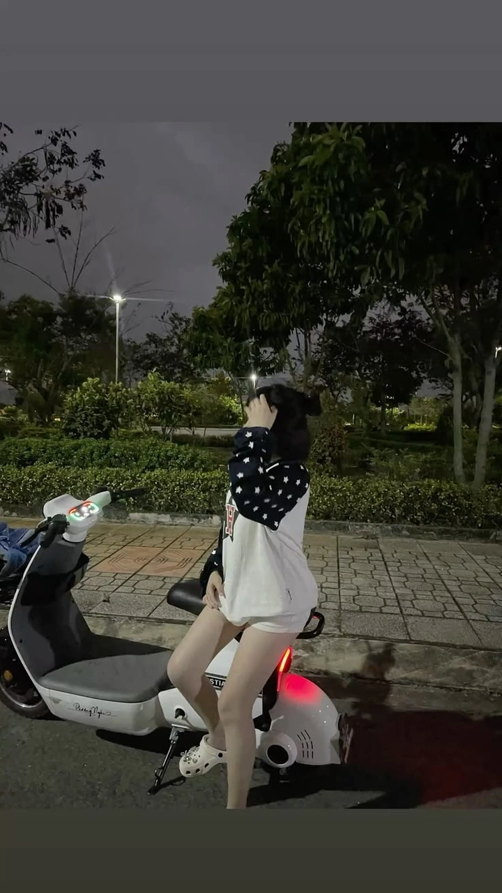 Ảnh girl phố rạng rỡ tươi tắn