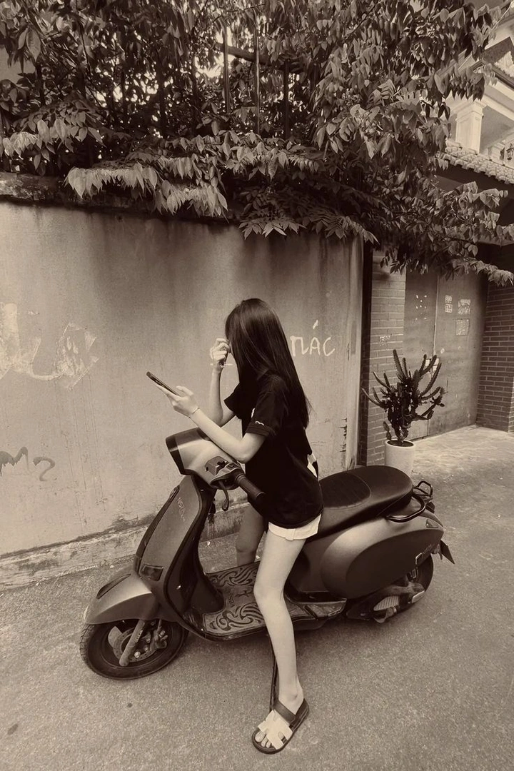 Ảnh phố girl duyên dáng thanh tú