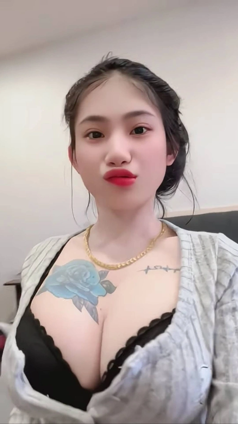 Hình Idol Huỳnh Thị Bảo Trân khỏa thân không che 4K