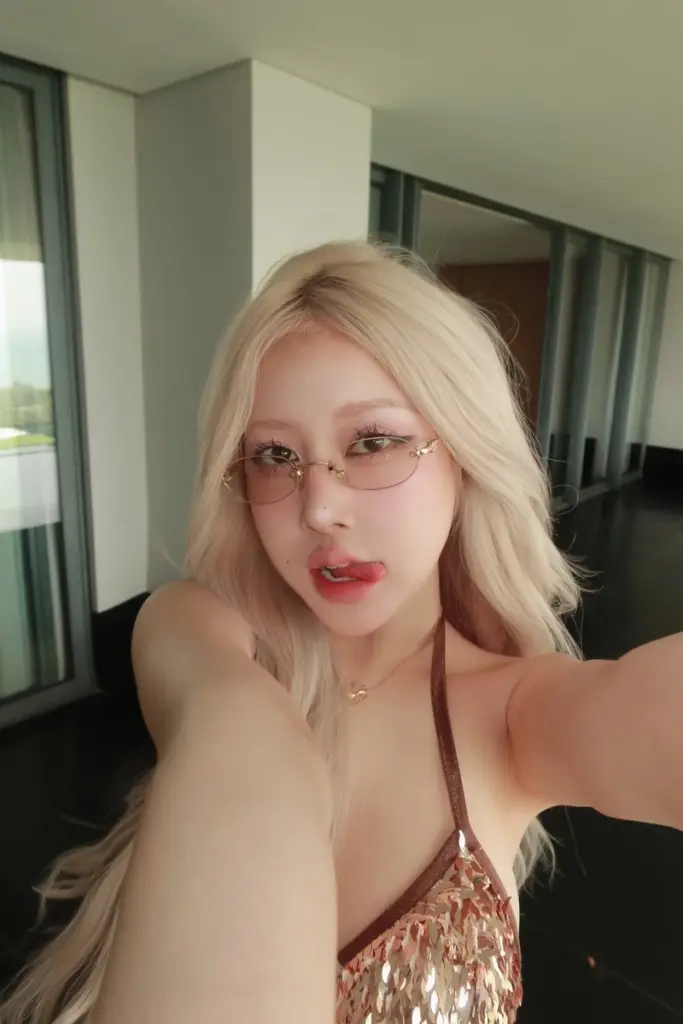 Hình Lê Huyền Diệu bikini cuốn hút vòng ba tròn đầy