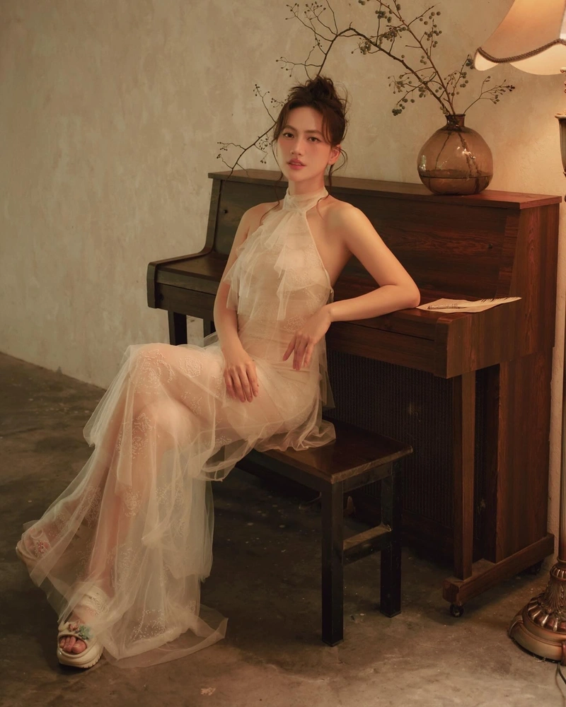 Hình Phương Anh Đào bikini sexy body dâm dục