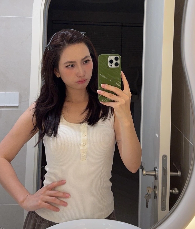 Hình Phương Anh Đào bikini sexy lộ hàng quyến rũ