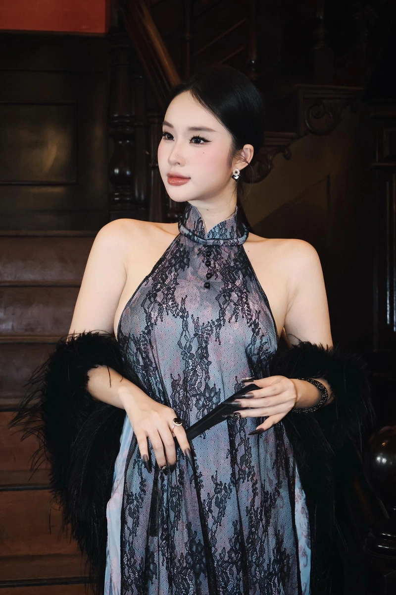 Hình Tiktoker Thuhuongbabyy sexy khoe hàng