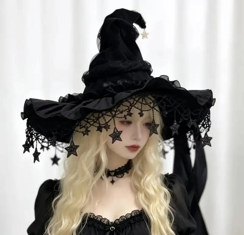 Mẫu cosplay phù thủy nữ nổi bật và sáng tạo
