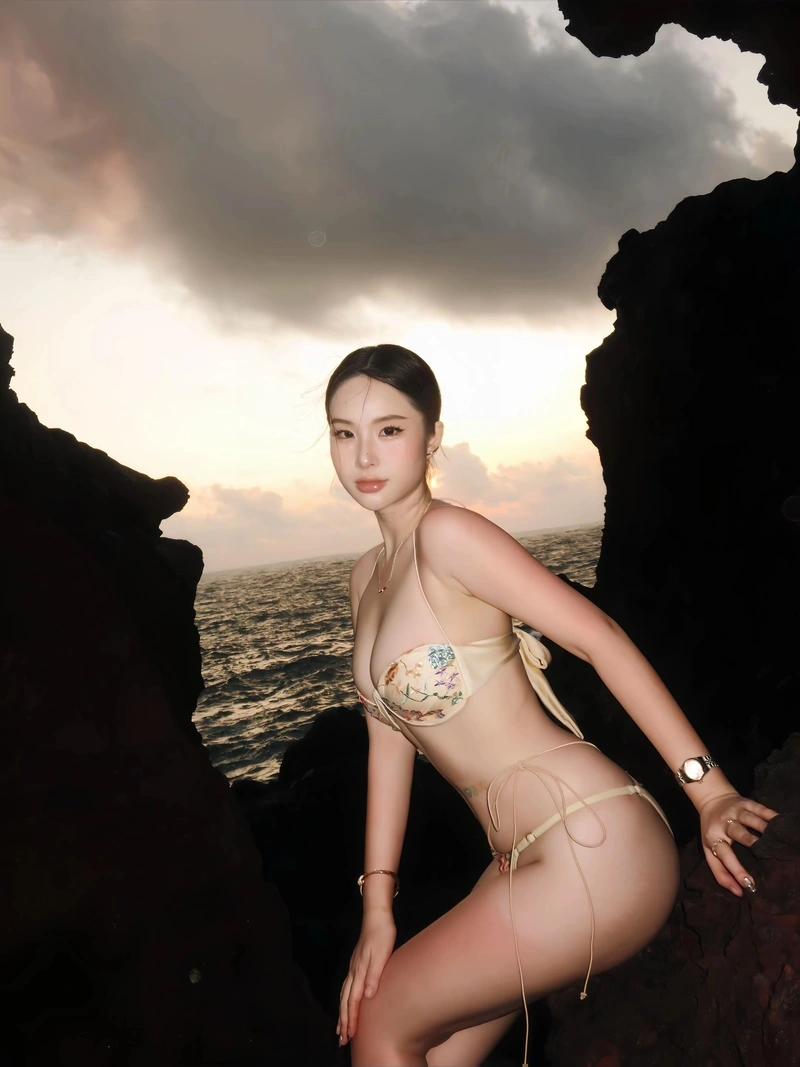 Thuhuongbabyy show vòng một gợi cảm