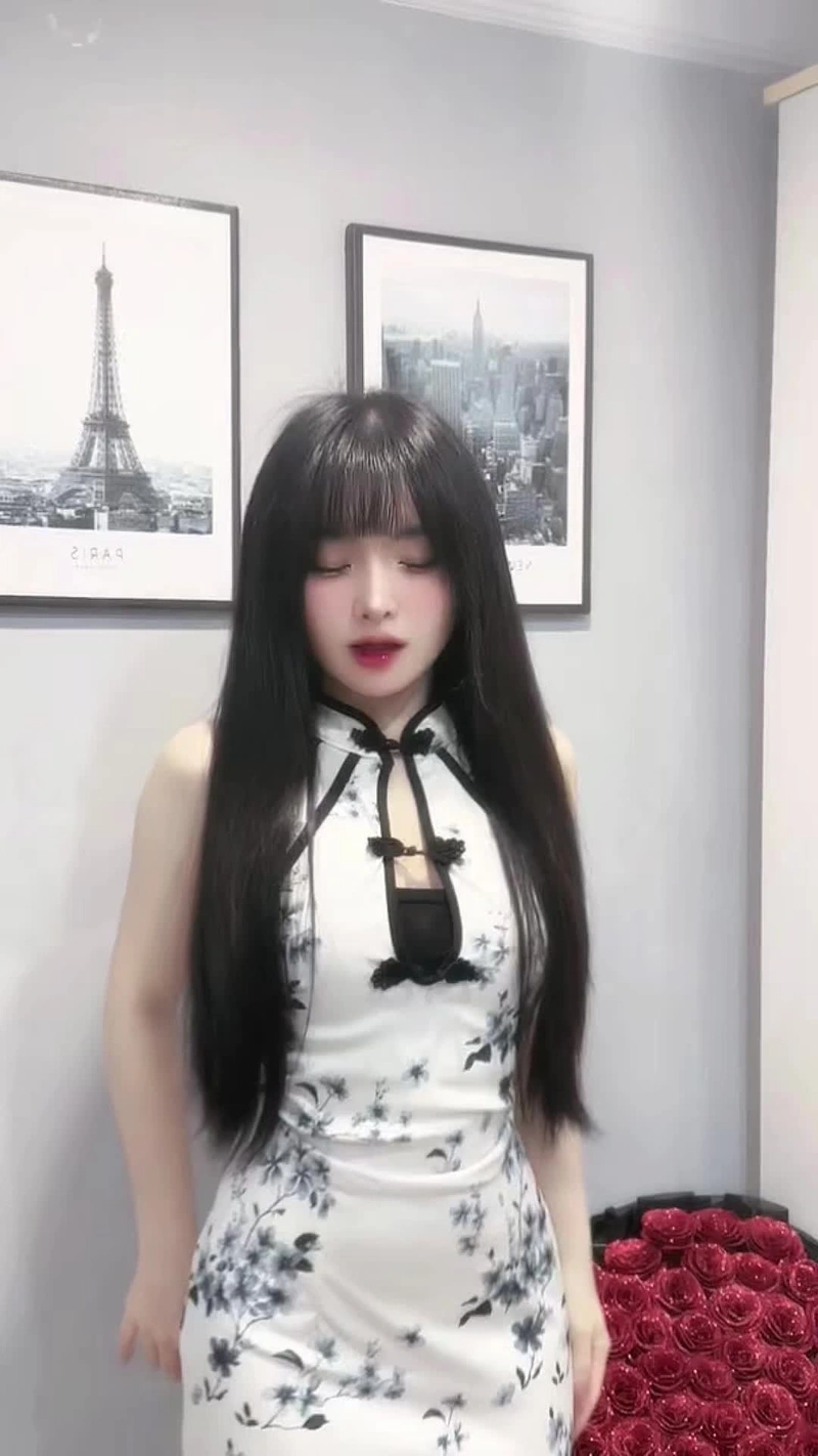 TikToker Quỳnh Mai nude gợi cảm full HD