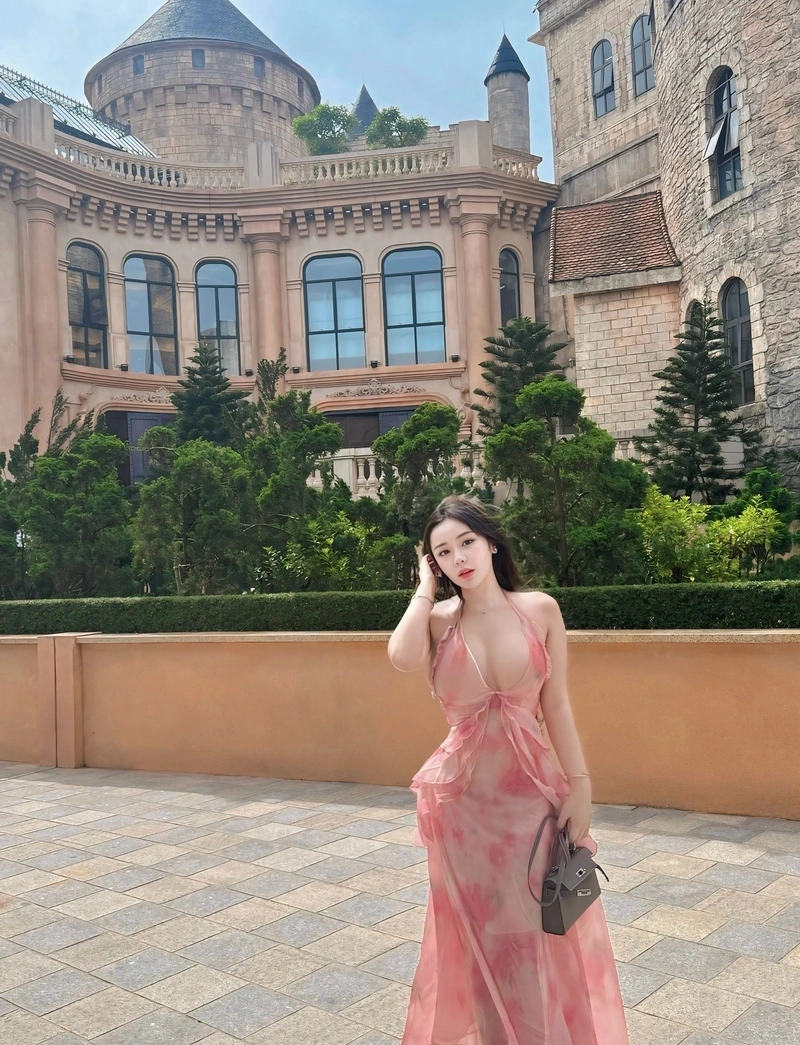 Gallery - 335+ ảnh Trần Minh Thiên Di bikini sexy dáng chuẩn nóng bỏng mắt - image 20