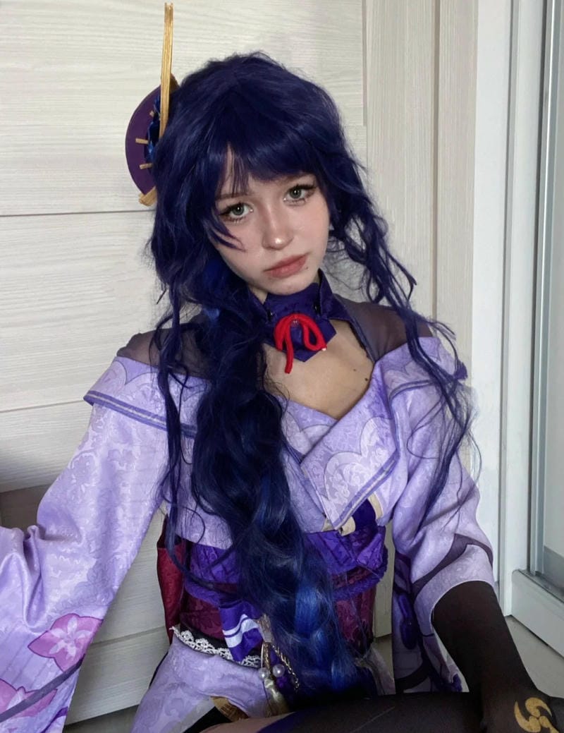 cosplay Raiden Shogun với tạo hình chuẩn nhân vật
